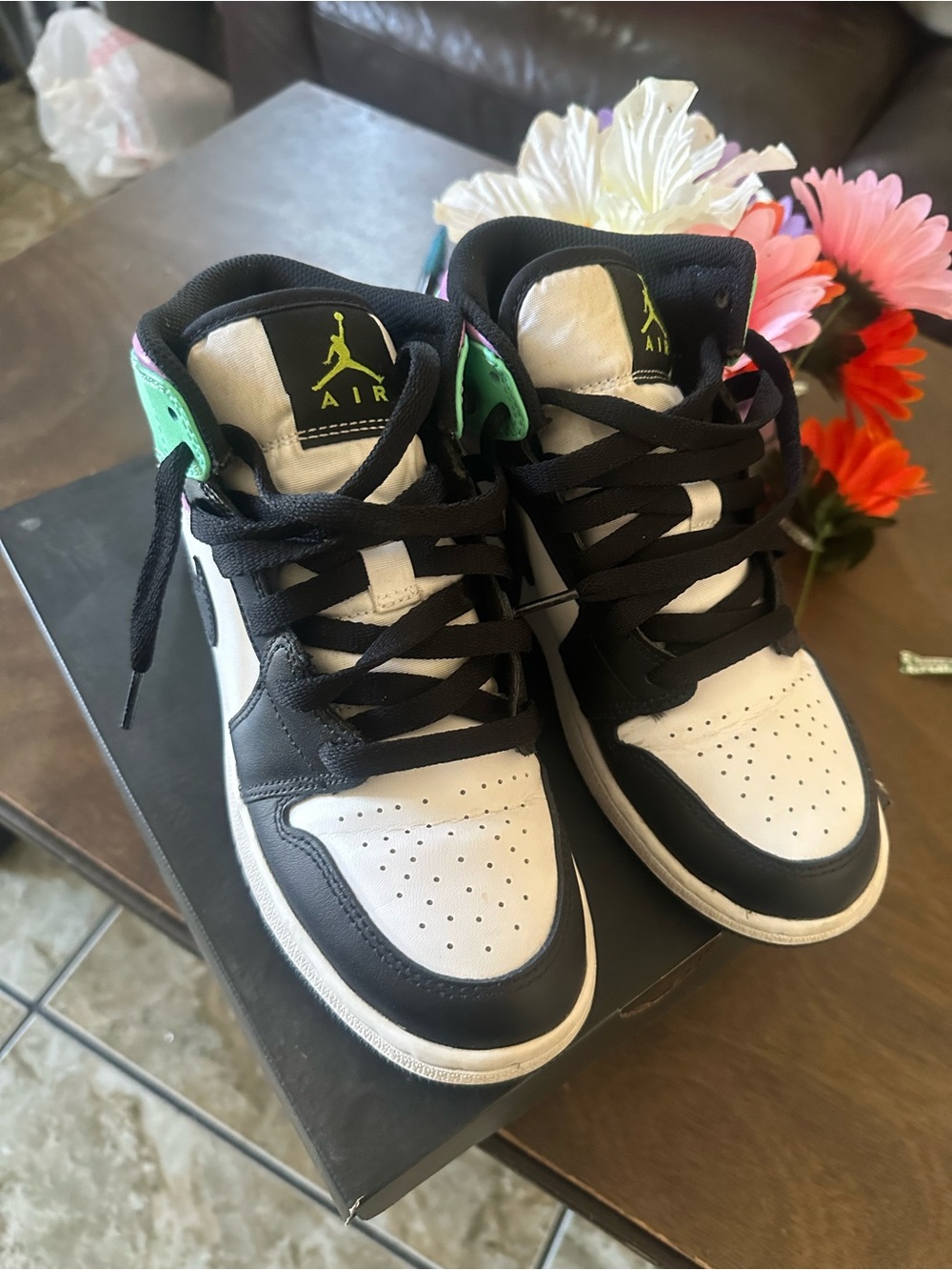 Jordan Kids Black, White & Mint High-Top Sneakers